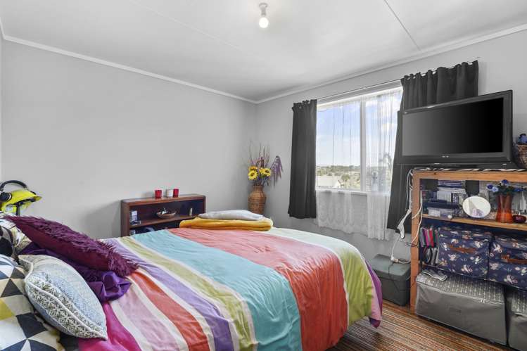 12 Luke Street Brookfield_3