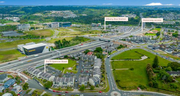 E4/71 Spencer Road Oteha_18