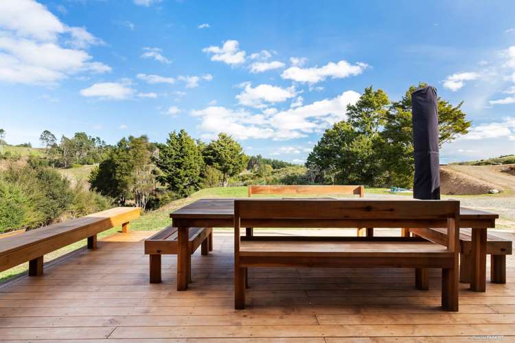 18 Niccone Place Bombay_13