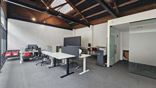 2/211 Heretaunga Street East Hastings_1