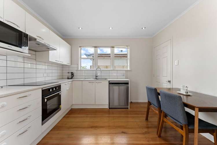 10 Sabulite Road Kelston_10