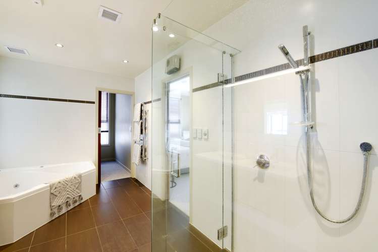 6/275 Wakefield Quay Stepneyville_19