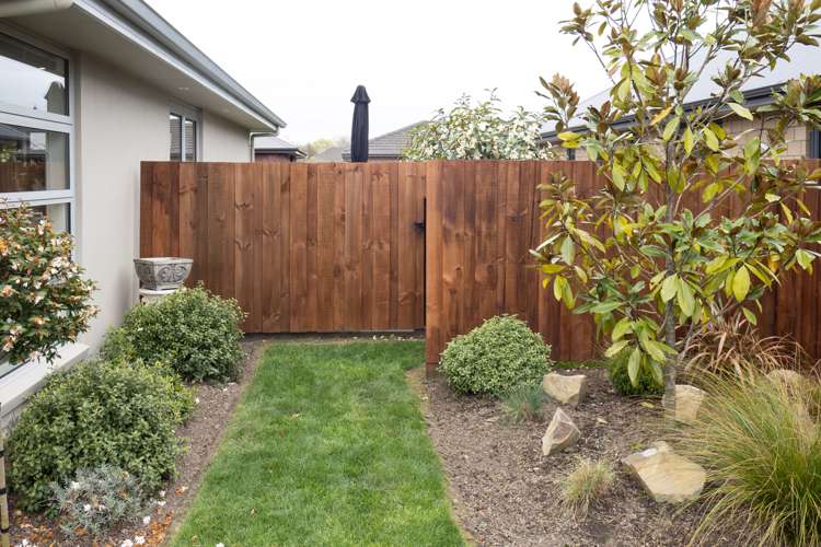 11 Orchard Grove Netherby_19