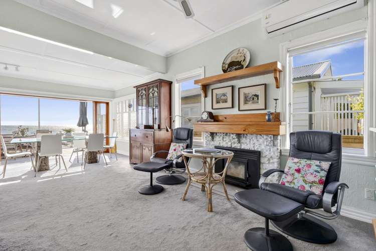 417 Thames Coast  Road SH25 Te Puru_11