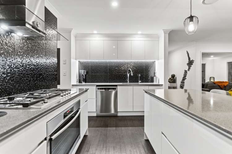 77 The Boulevard Papamoa_13