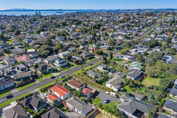 2/72 Gibraltar Street Howick_10