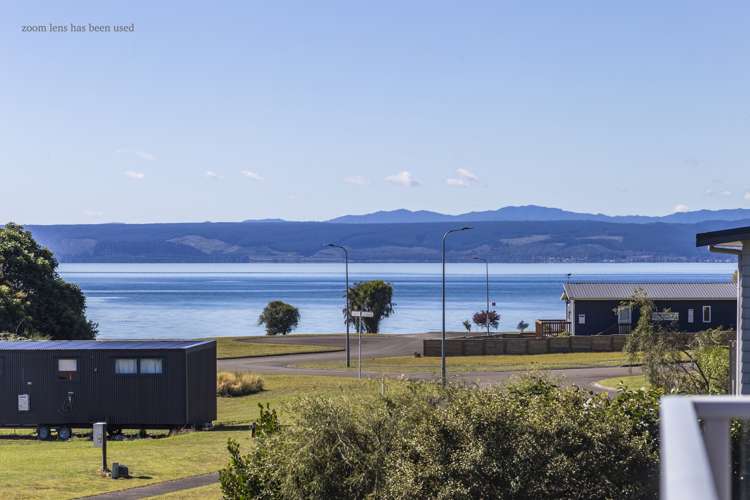 13 Poriwira Drive Kuratau_9