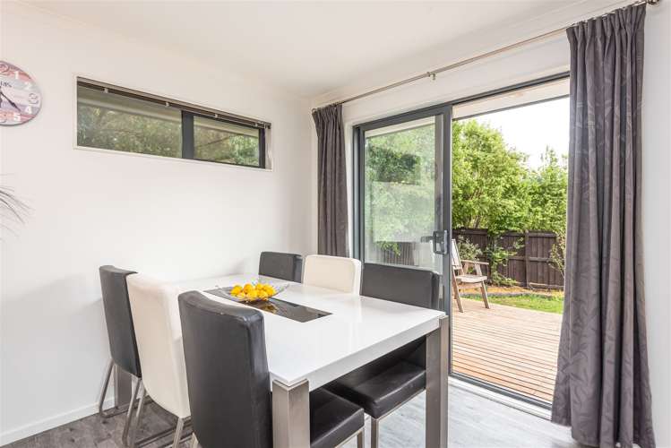 857 Ferry Road Woolston_5