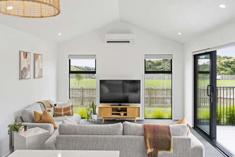 205 Adler Drive Ohauiti_22