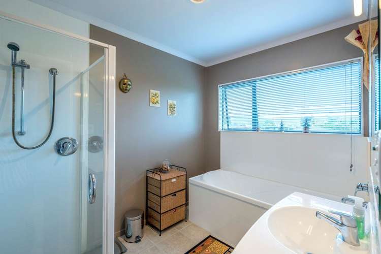 7 Claremont Rise Levin_18