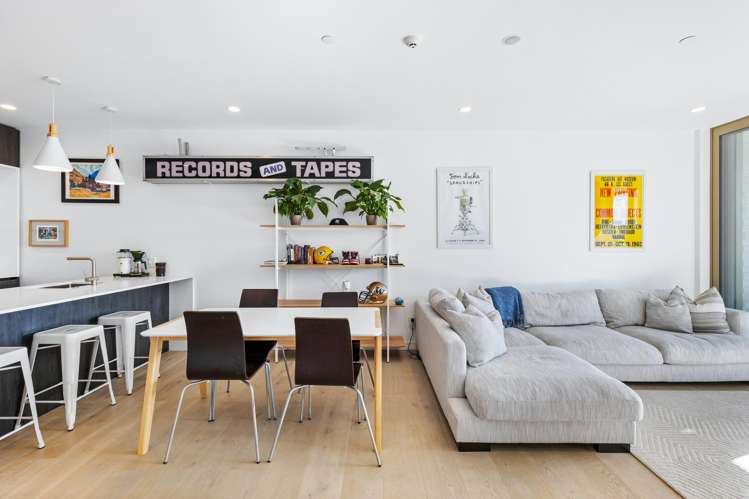 303/88 Te Oneroa Way Long Bay_7