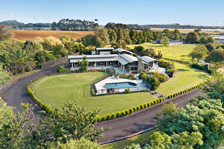 1963 Great South Road Bombay_32