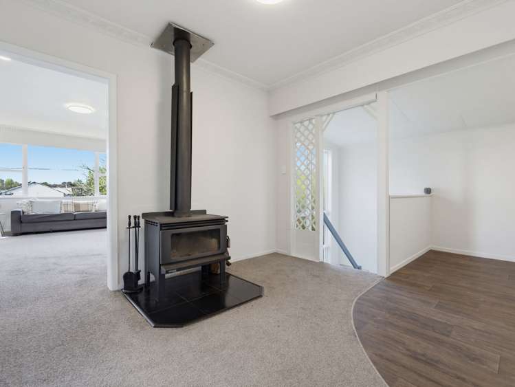6 Lee Road Hannahs Bay_11