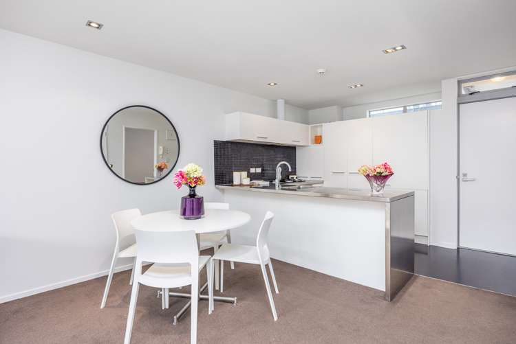 5n/435 New North Road Kingsland_7