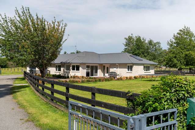 Lifestyle Retreat with Equestrian Appeal