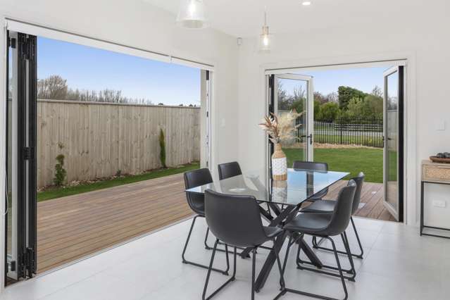 48 Candlesticks Crescent Lincoln_3