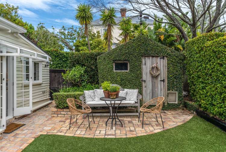 8 Burrows Avenue Parnell_16