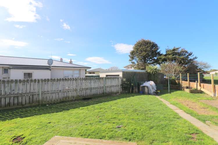 87 Conway Crescent Glengarry_17