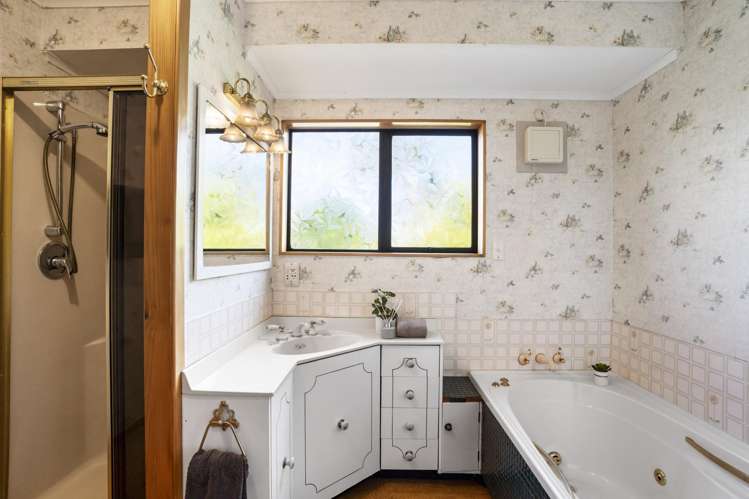 6 Higham Ferrers Place Red Beach_8