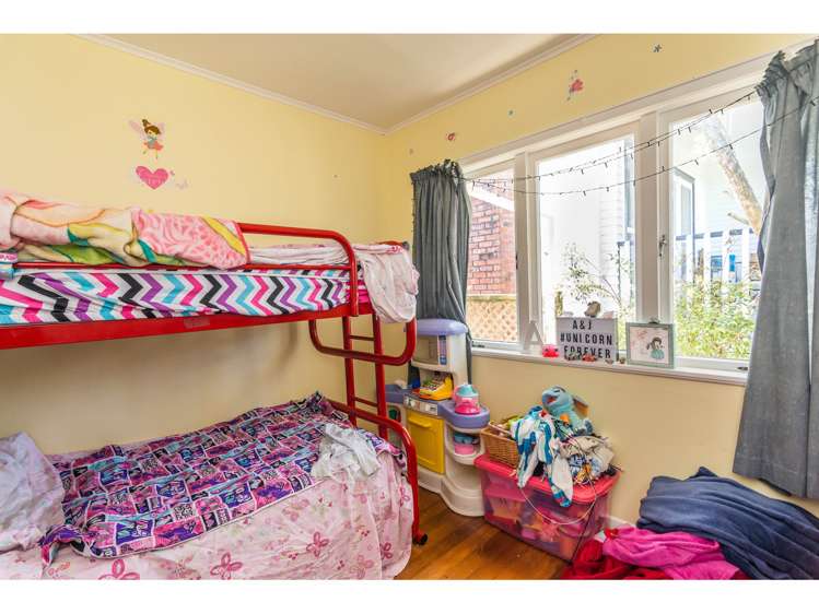 8 Grendon Road Titirangi_10