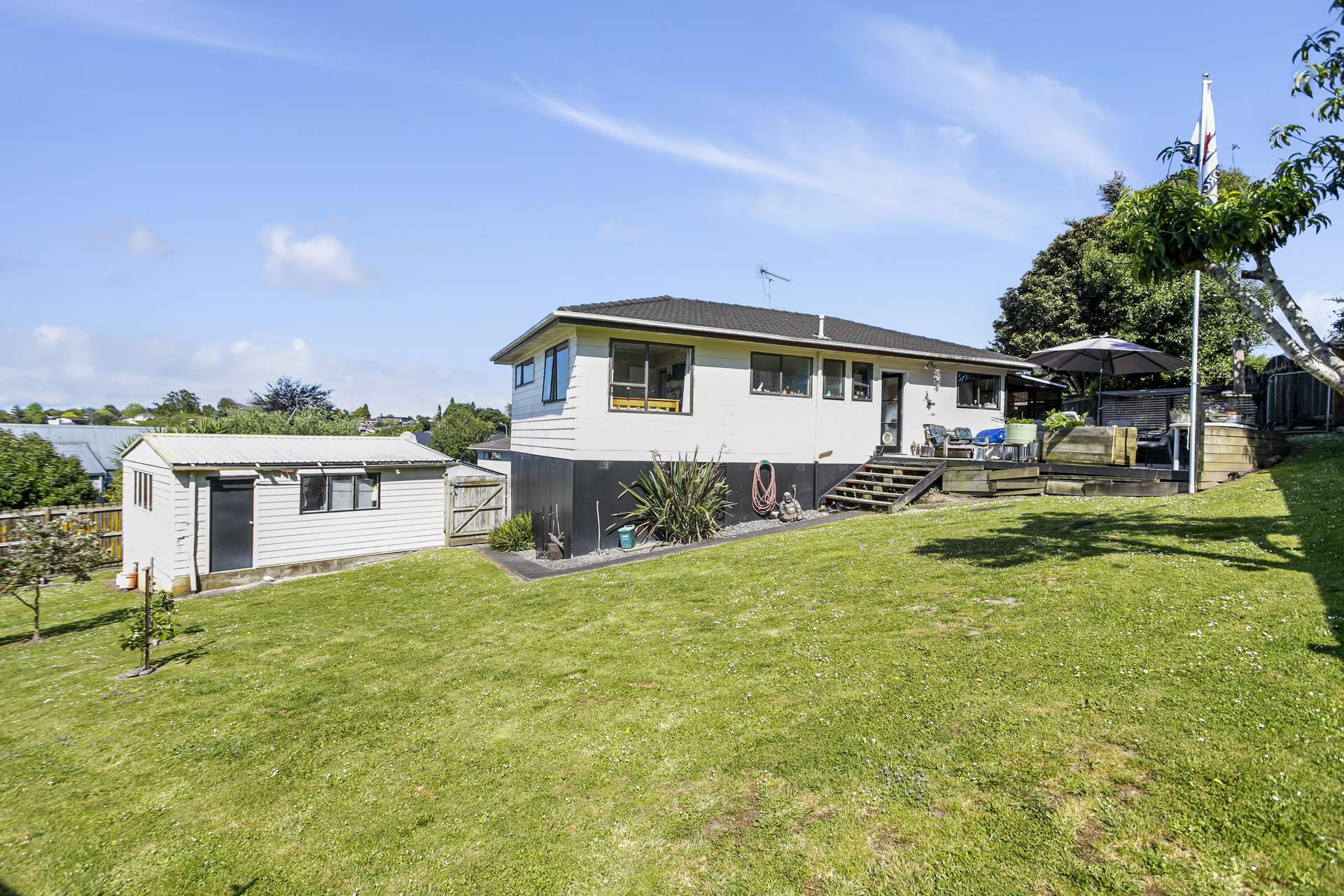 1/48 Bellfield Road Opaheke Papakura Houses for Sale One Roof