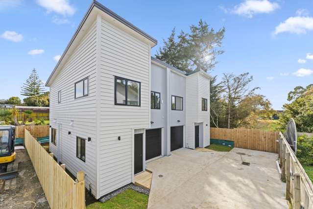 Contemporary Living - 3 Beds, 2 Baths!