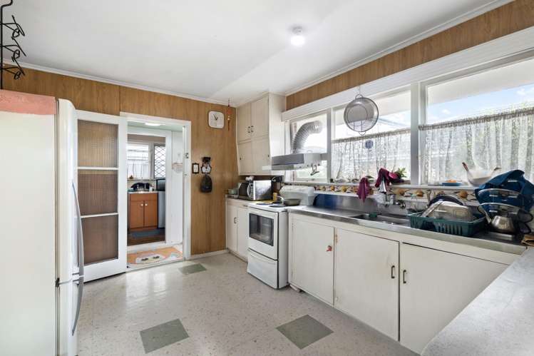 58 Motatau Road Papatoetoe_11