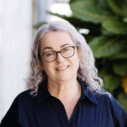 Jo Hunter