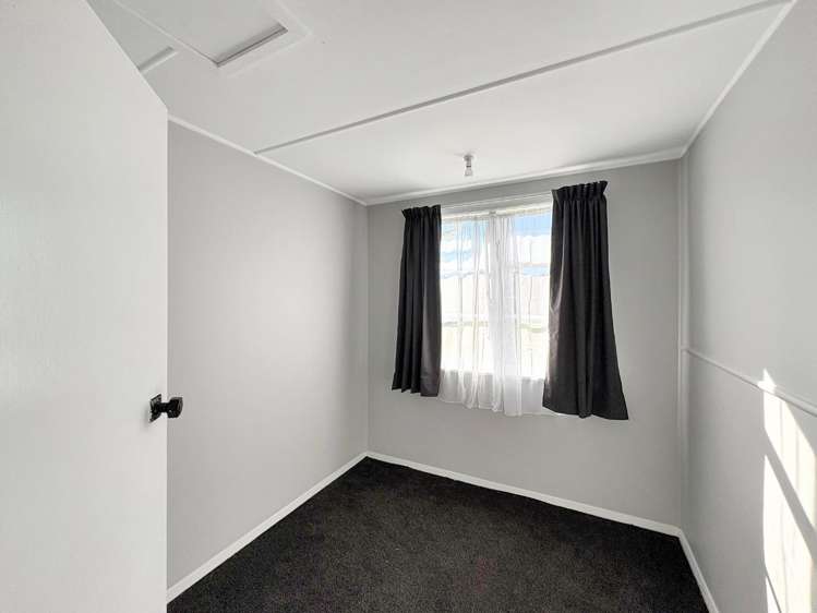 15 Pratt Avenue 1207_5