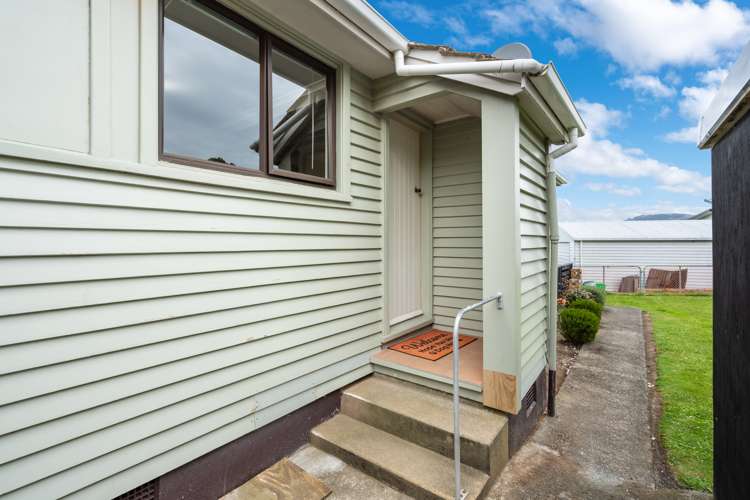 12 Freyberg Avenue Sawyers Bay_14