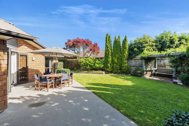 48 Wiltshire Drive Huntington_5