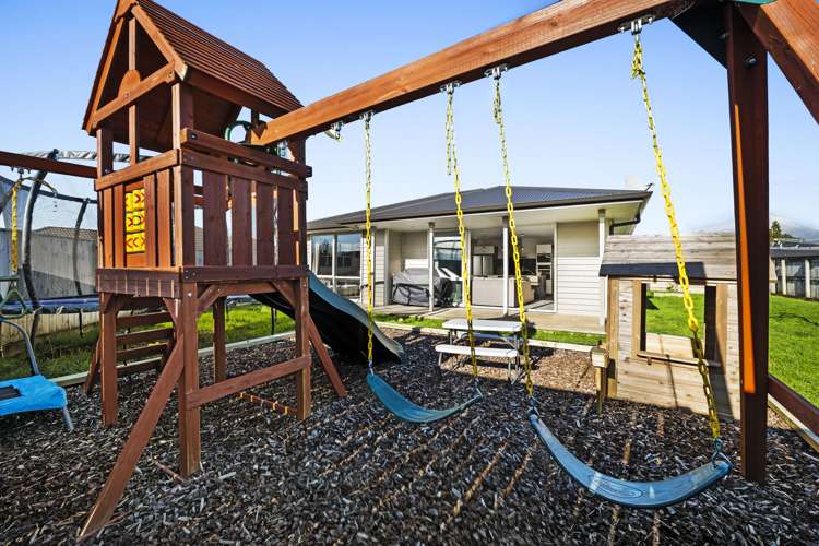 23 Estate Grove Inglewood_20