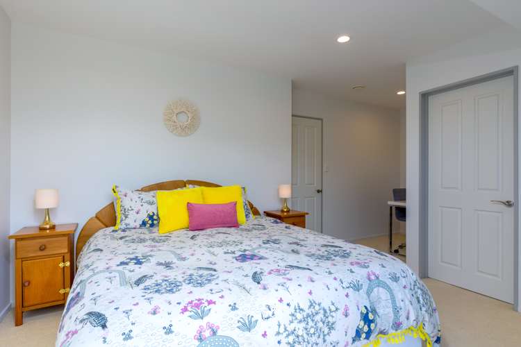 6 Cooper Street Wairau Valley_24