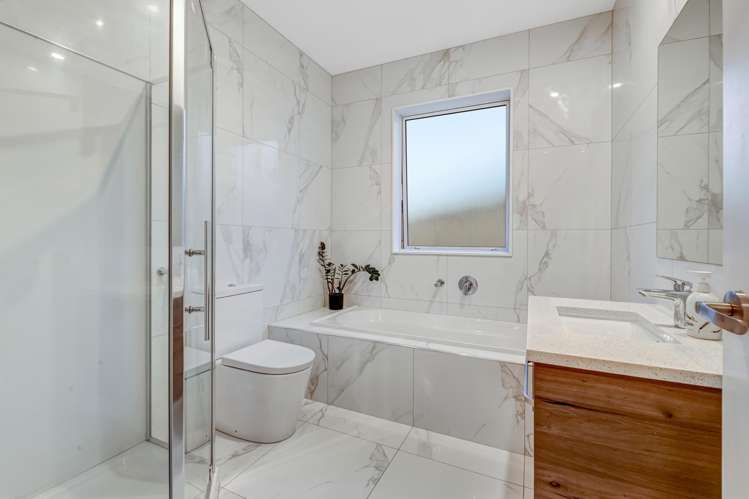 121 Ormonde Drive Millwater_23