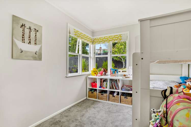 14 Mariana Place Glen Eden_10