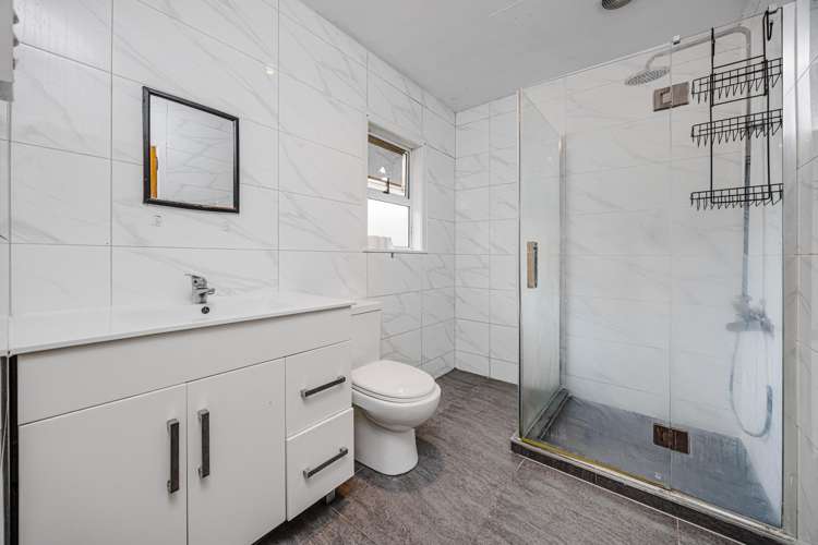 76 Mclean Avenue Papatoetoe_13