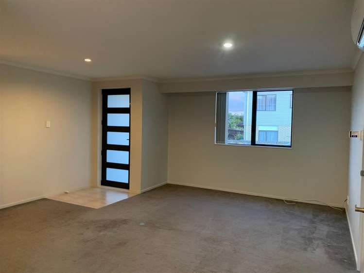 77 Rathmar Drive Alfriston Heights_4