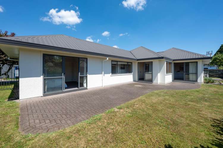 42 Warwick Drive Lynmore_13
