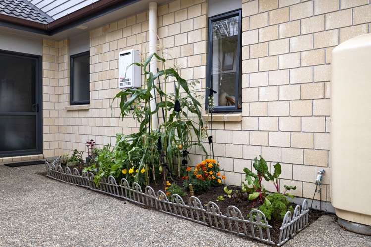 21 Pine Harbour Parade Beachlands_33