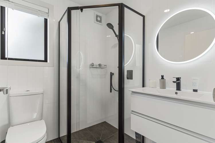 122a Moore Street Howick_8