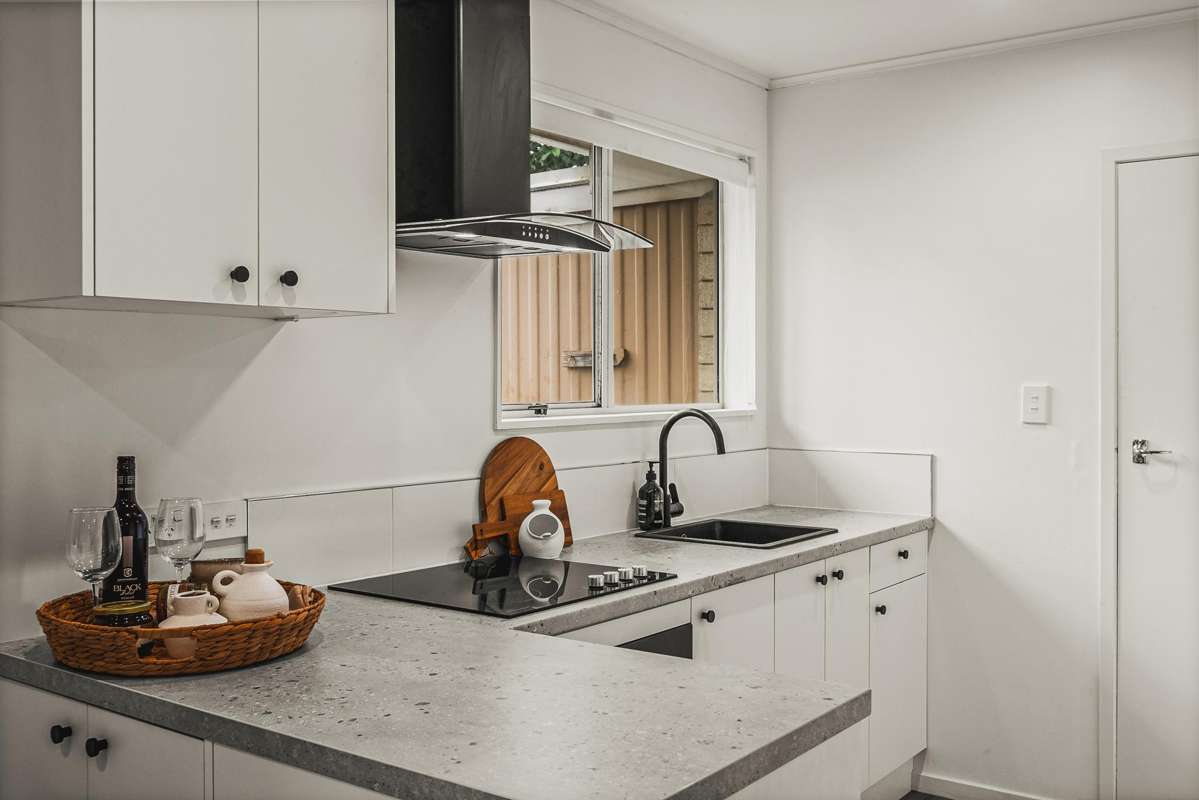 2/163 Nelson Crescent_0
