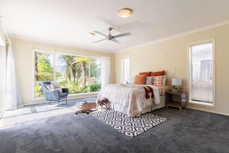 4 Fairway Oaks Drive Waikanae Beach_14