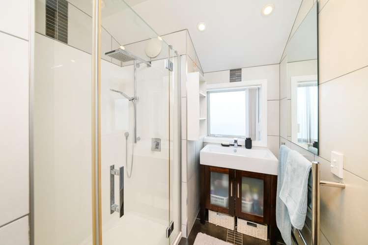 12 Truscott Grove Awapuni_25