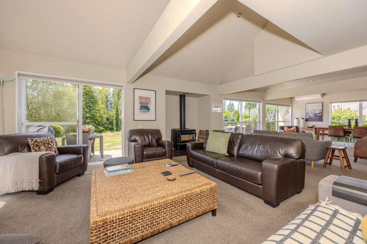 21 Morrows Mead Wanaka_5