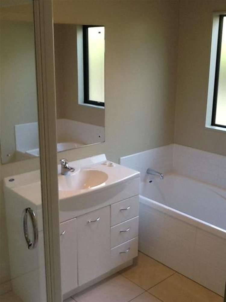 7 Kaweka Close Aotea_3