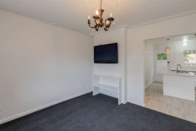 2/69 Brockworth Place Riccarton_2