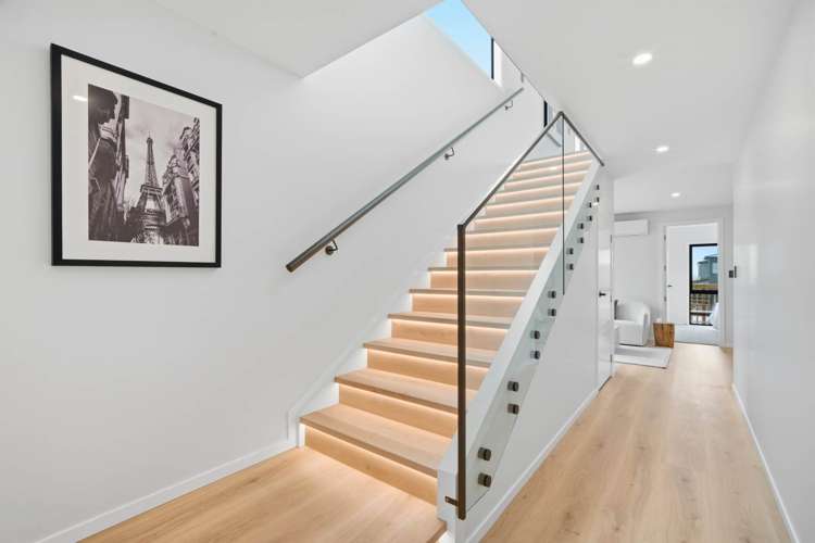 3 Makumaku Place Long Bay_13