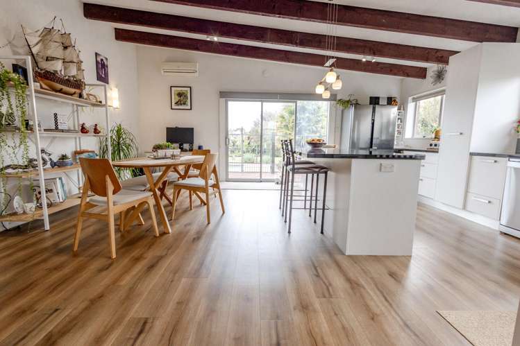 79 Livingstone Street Hokitika_1