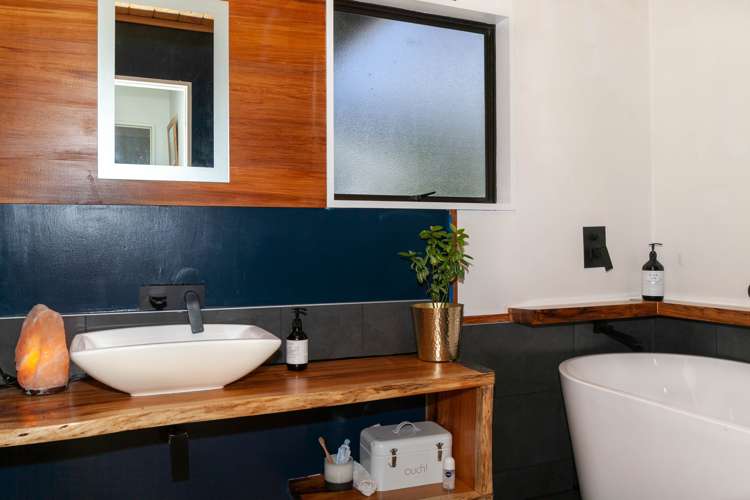 46 Onekaka Iron Works Road Kahurangi National Park_27