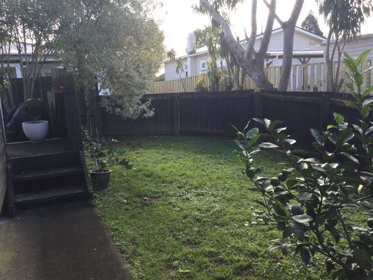 2/30 Avondale Road Avondale_14